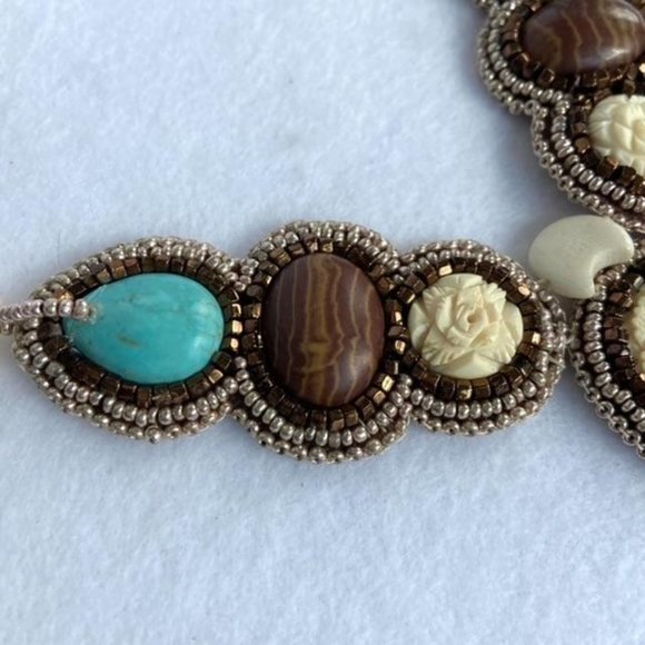 Hand Beaded Y Statement Necklace Natural Stone - Picture 12 of 13